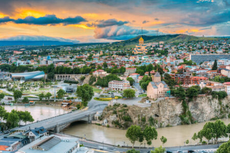 tiflis gezilecek yerler sehir gorunum 1