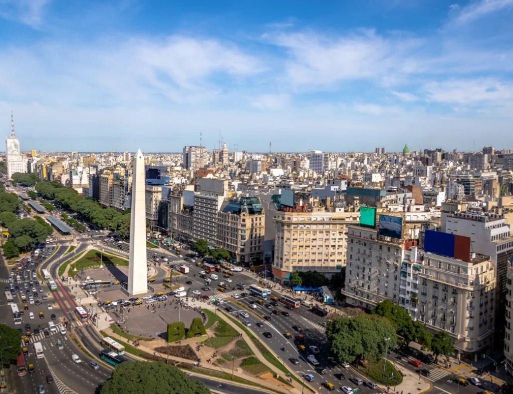 Argentinada 18 yaşından kiçik şəxslərlə bağlı mühüm qərar qəbul edildi