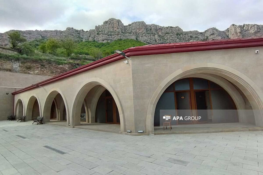Daşaltı məscidi Qarabağ memarlıq məktəbinin ənənələrinə uyğun inşa olunub – FOTO
