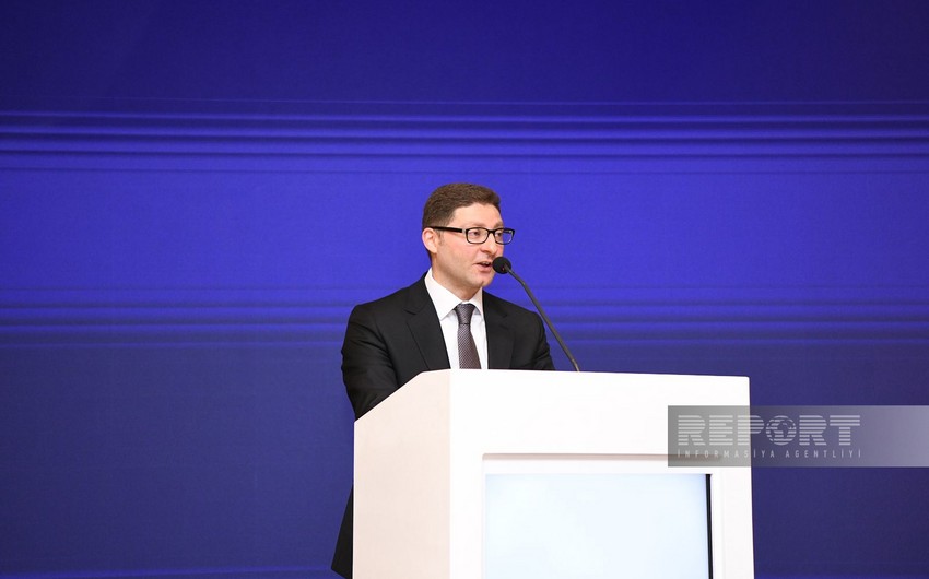 AMB İT İdarəetmə, Data İdarəedilməsi və Süni İntellekt üzrə idarəetmə çərçivələri üzərində işləyir