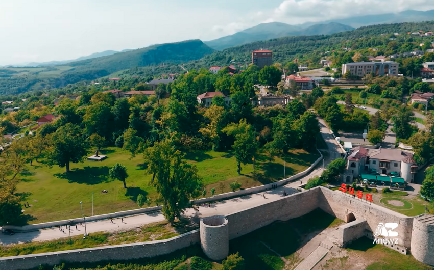 “AnewZ” telekanalı Şuşanın turizm potensialı haqqında süjet hazırlayıb