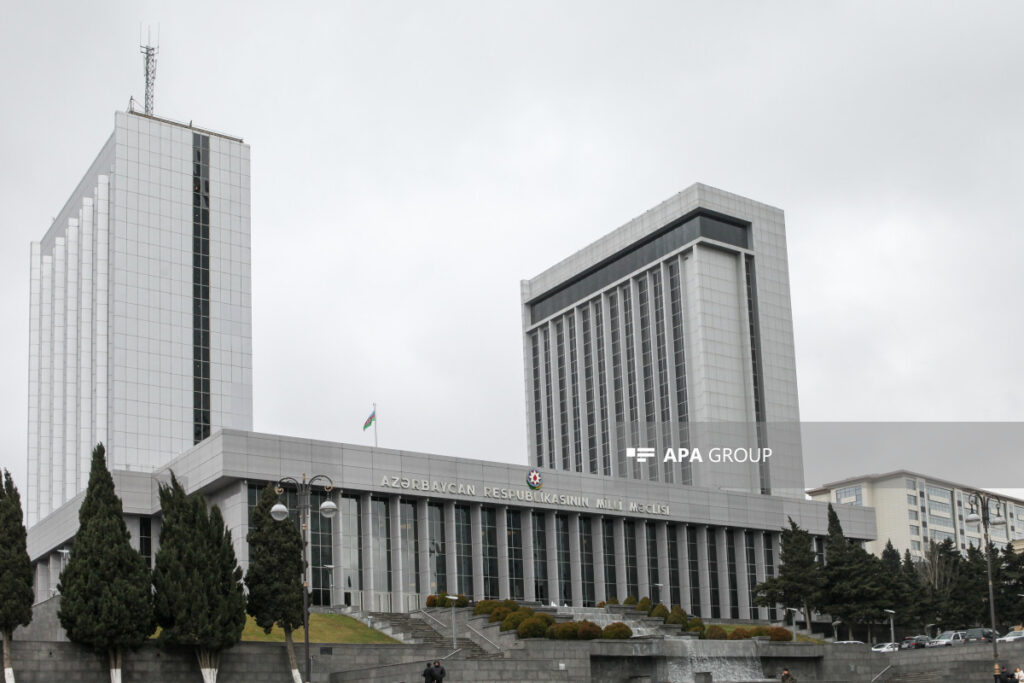 İstilik təchizatına dair ictimai dinləmə keçirilib