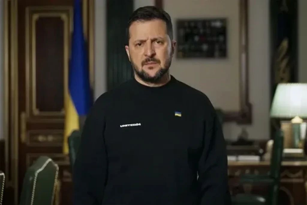 Zelenski Qərbdən illik 40 milyard dollar maliyyə yardımı istəyib