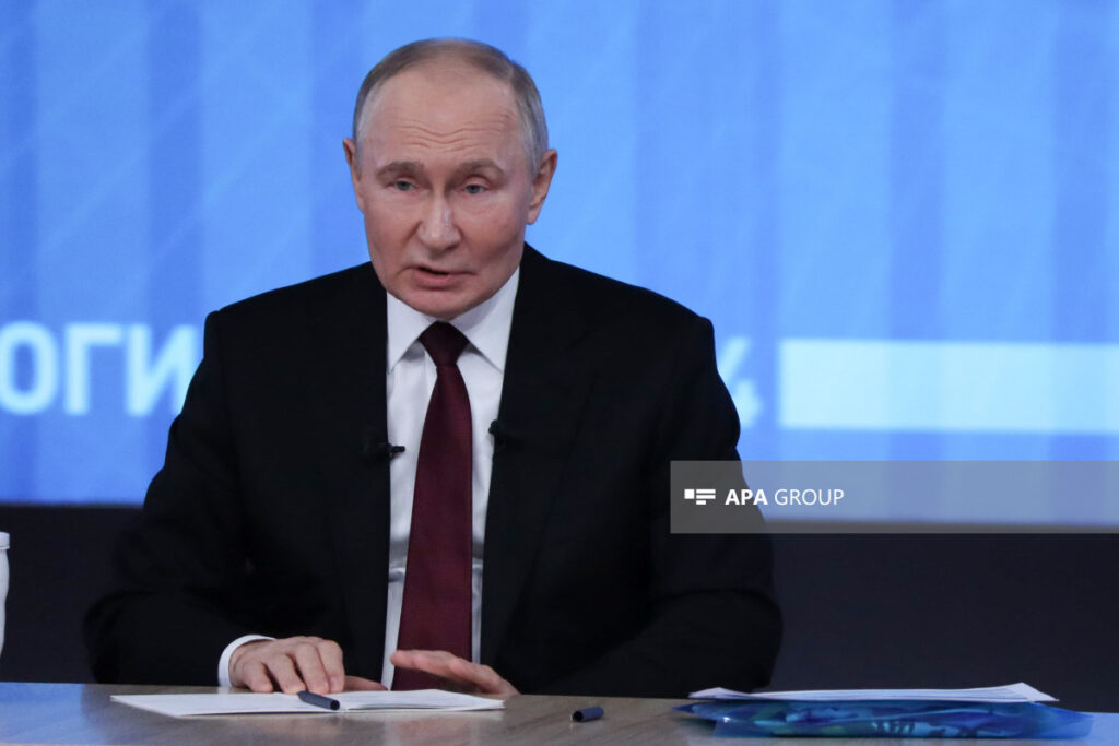 Putin İranın bombalanmasını təcavüz adlandırıb