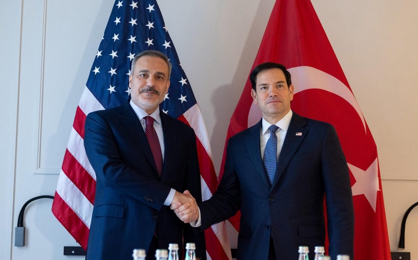 Fidan Rubio ilə Suriyadakı vəziyyəti müzakirə edib
