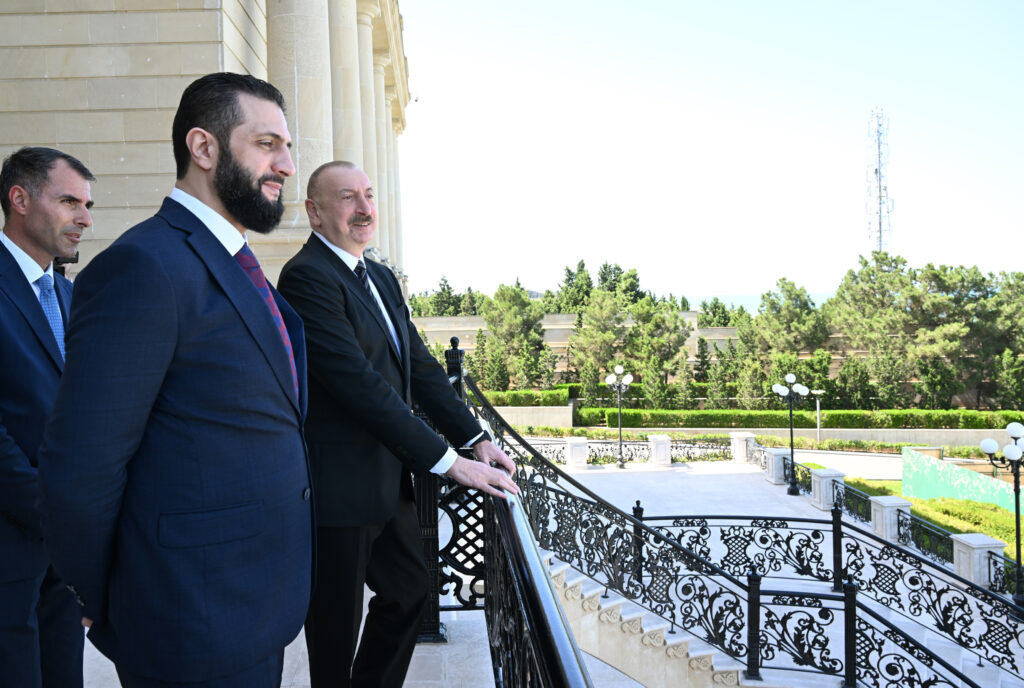 Əhməd Əl Şaraa Azərbaycanın Suriyaya göstərdiyi qardaşlıq dəstəyinə görə Prezident İlham Əliyevə təşəkkürünü bildirib