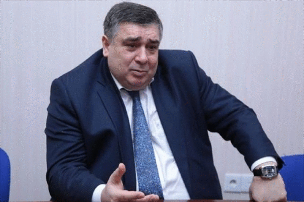 Yekaterinburqdakı Azərbaycan diasporunun rəhbərinin oğlu atasının saxlanılmasından danışıb – VİDEO – YENİLƏNİB 2