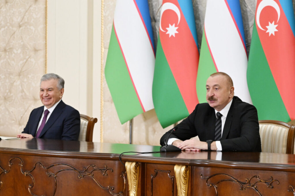 Azərbaycan Prezidenti Özbəkistana investisiyaları prioritet adlandırıb