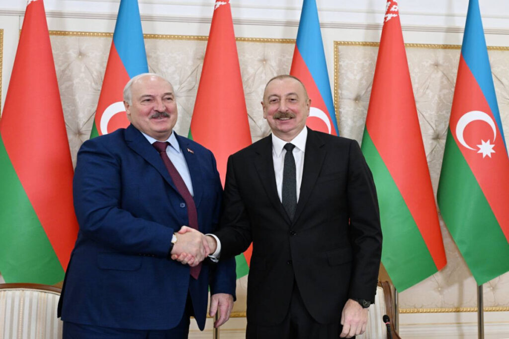 Prezident İlham Əliyev Aleksandr Lukaşenkonu təbrik edib