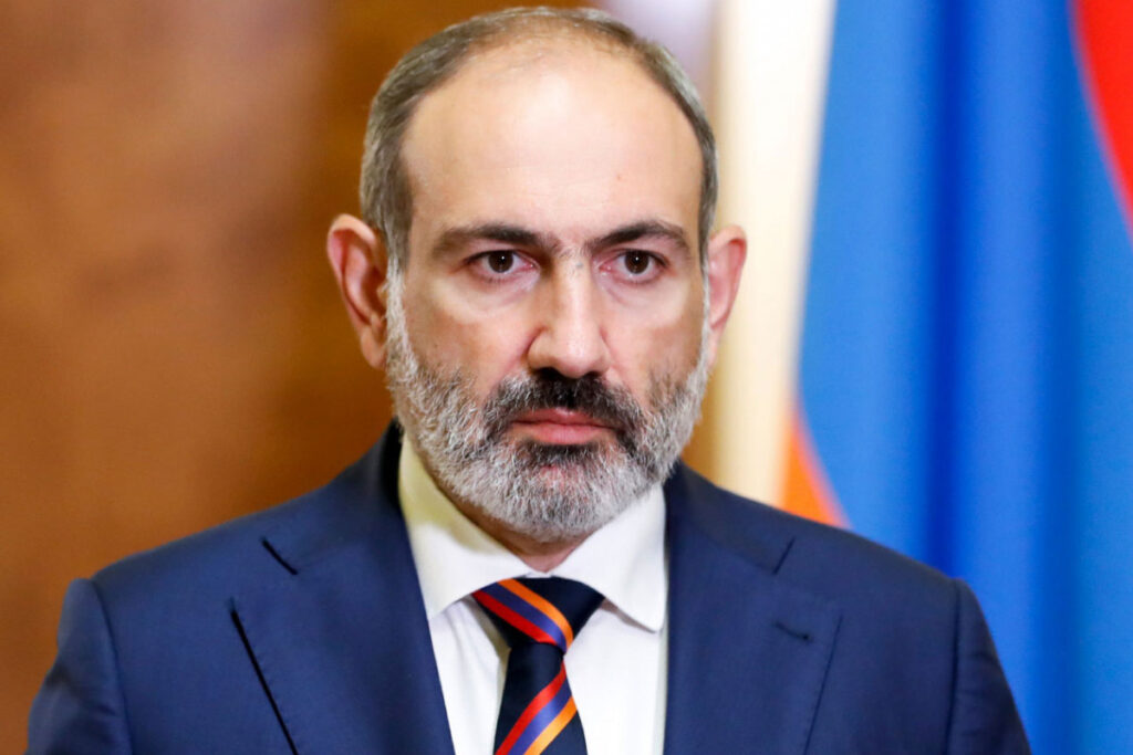 Paşinyan Brüsselə səfər edib