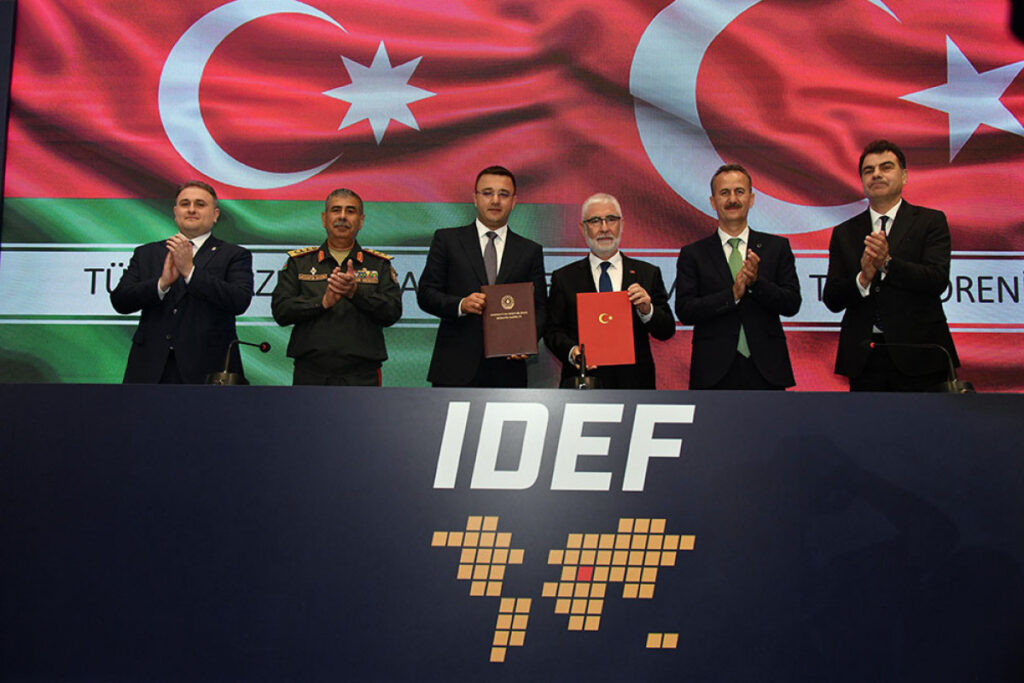 “IDEF 2025”-də imzalanma mərasimi keçirilib