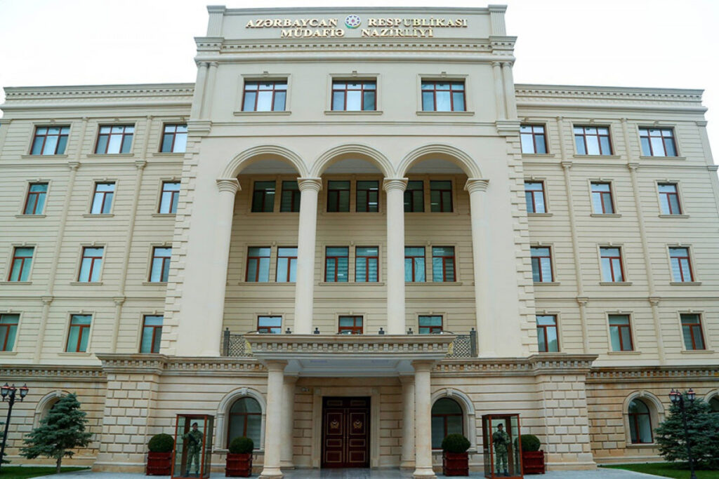 MN: Anomal istilər ilə əlaqədar Azərbaycan Ordusunda bir sıra tədbirlər görülür