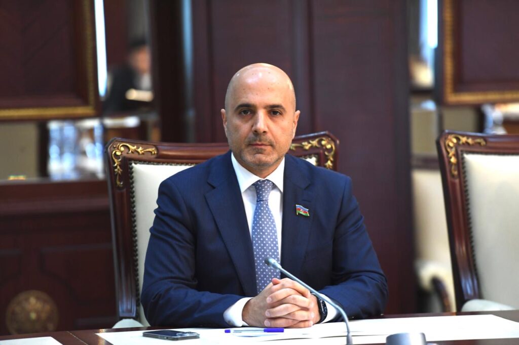 Göydəniz Qəhrəmanov: “Ulu Öndər Heydər Əliyevin siyasi hakimiyyətə gəlişi ölkəmizi öz müstəqilliyini itirmək təhlükəsindən xilas etdi”