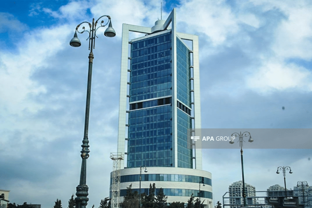 Dövlət Neft Fondunun gəlirləri 12%-dən çox azalıb
