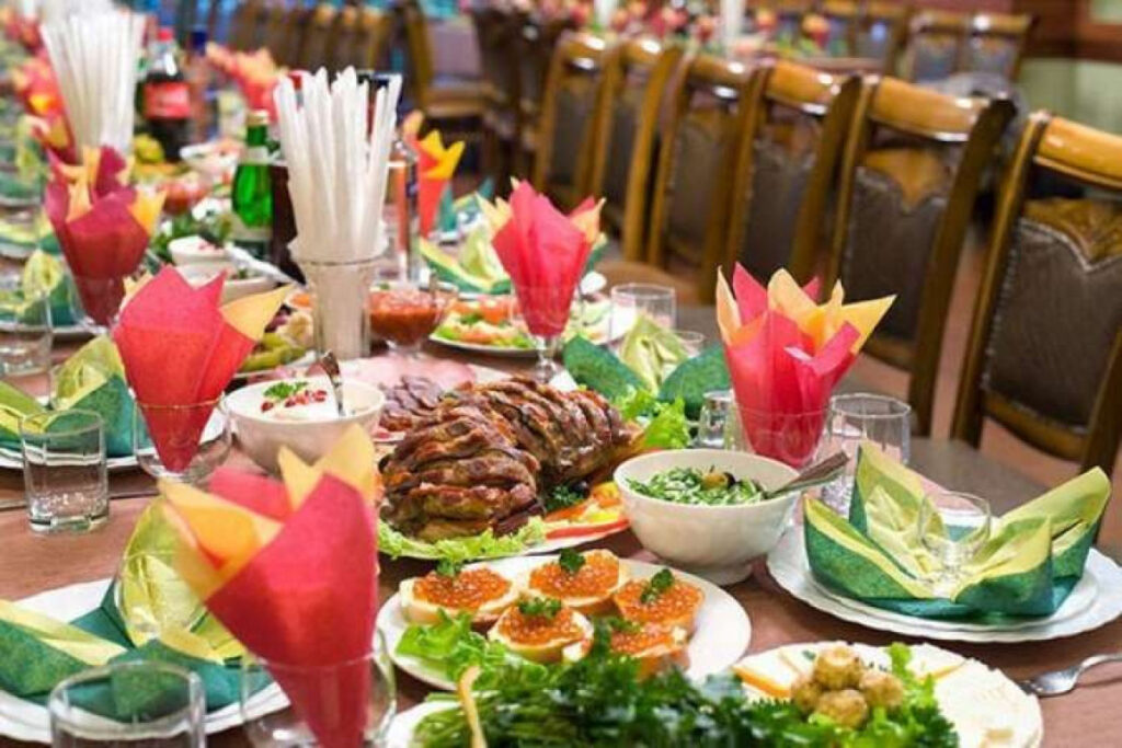 Kütləvi zəhərlənmələr, qazanan sahibkarlar, cavabı tapılmayan suallar – qida ilə bağlı qanunlara niyə əməl olunmur? – ARAŞDIRMA