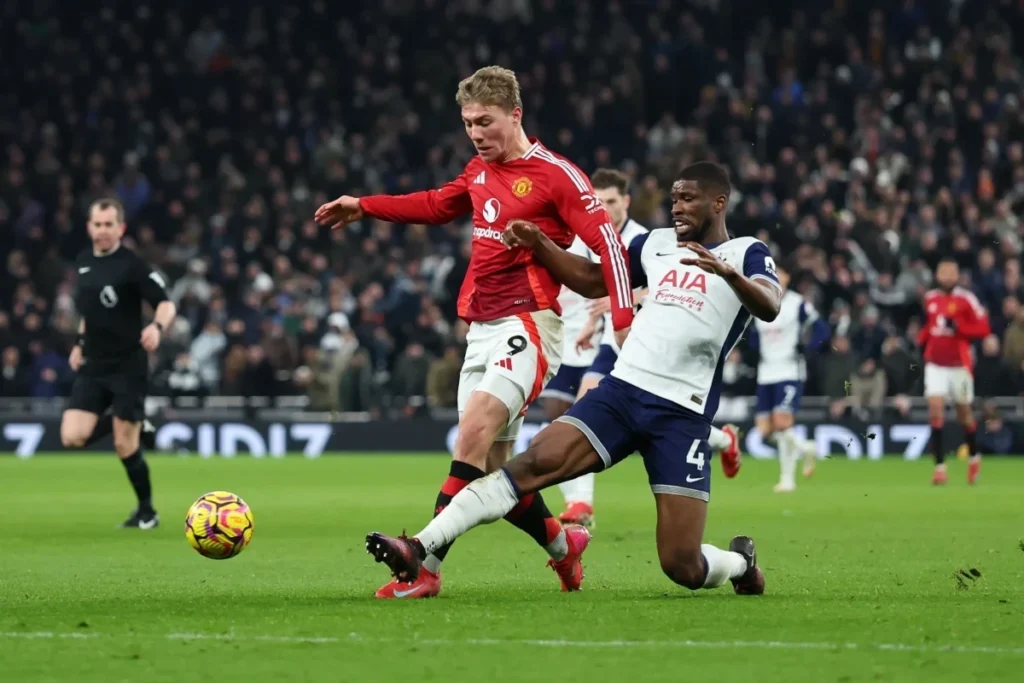 “Tottenhem” -“Mançester Yunayted” matçında qalib müəyyənləşməyib