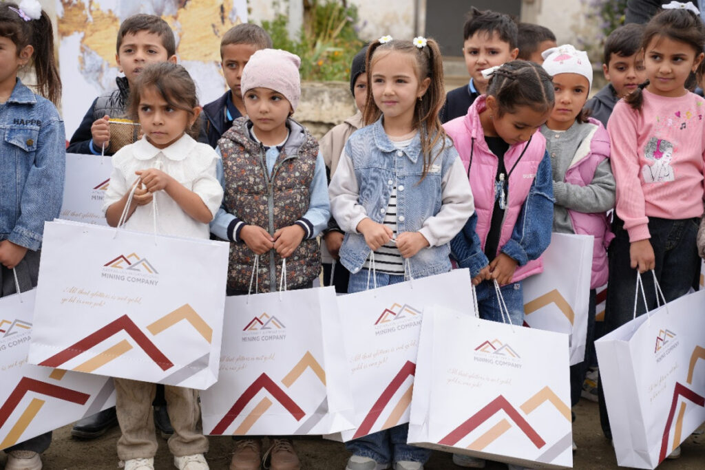 “Azərbaycan İnterneyşnl Mayning Kompani” Gədəbəydə sosial təşəbbüslərin icrasını davam etdirir