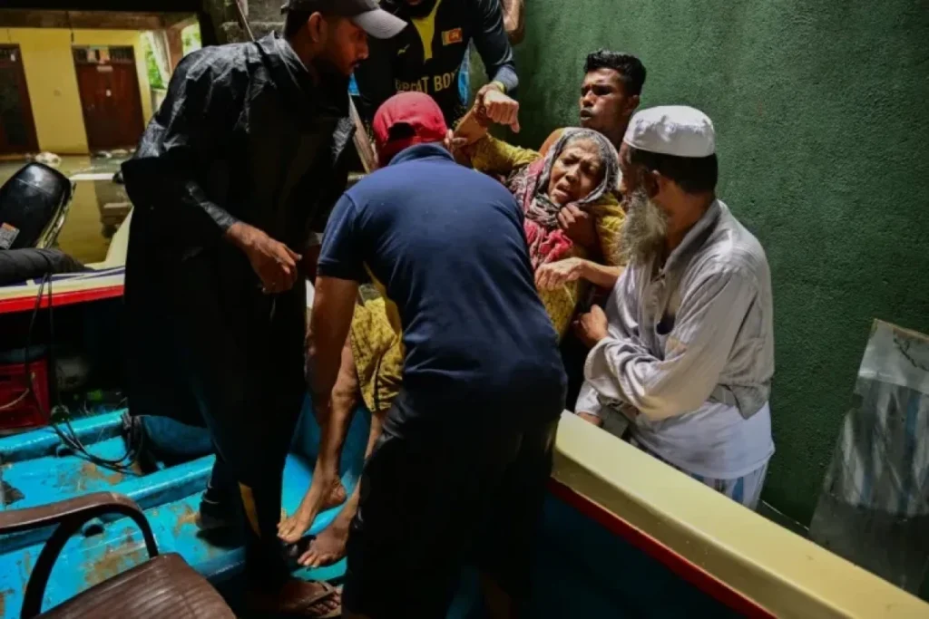 Şri-Lankada sel fəlakətində ölənlərin sayı 200-ə yaxınlaşır