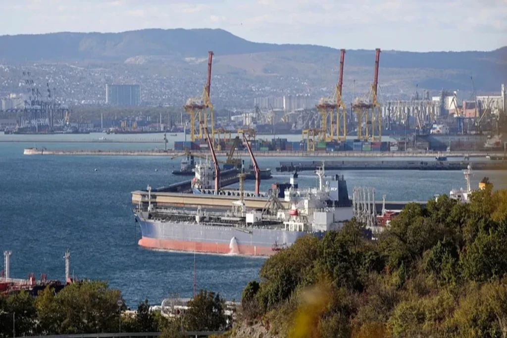 Ukrayna Qara Dənizdə Rusiya gəmisinə hücumda rolunu təkzib edib