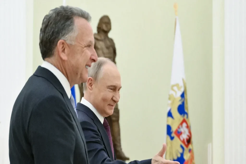 KİV: Uitkoff Putinlə danışıqlardan sonra Avropada Zelenski ilə görüşəcək