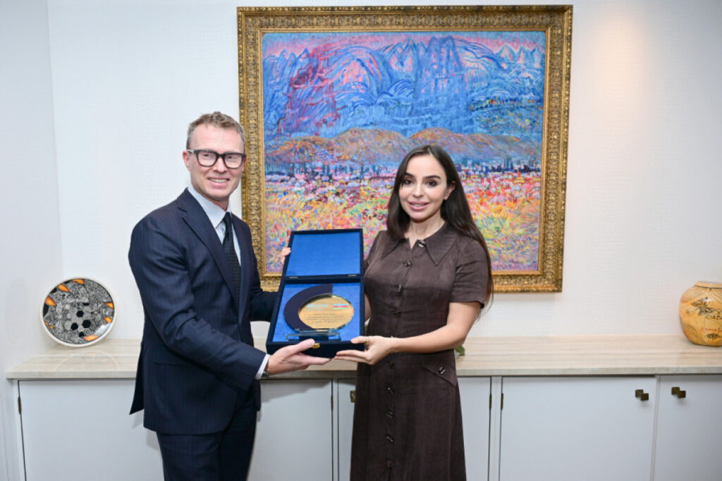 Leyla Əliyeva ÜST-ün Avropa üzrə Regional Ofisinin xüsusi nümayəndəsi ilə görüşüb