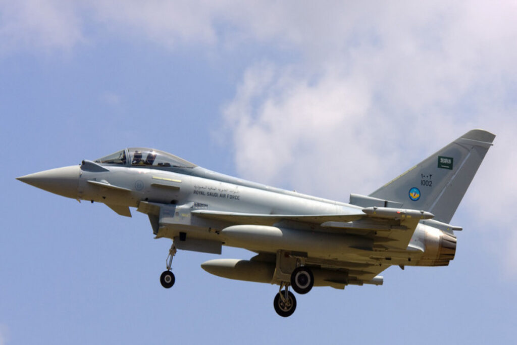 Səudiyyə Ərəbistanı Yəmənin Seyun hava limanına zərbələr endirib