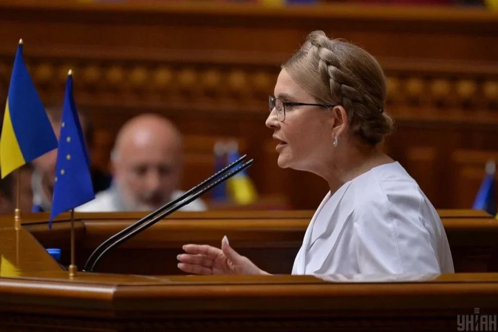 Yuliya Timoşenkonun ofisində axtarış aparılıb, o, ukraynalı deputatların pulla ələ alınmasında təqsirləndirilir