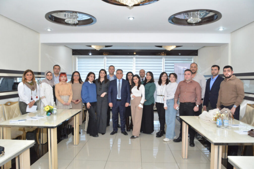 Teleradio Akademiyasında “Mediada Azərbaycan dili” mövzusunda növbəti təlim keçirilib