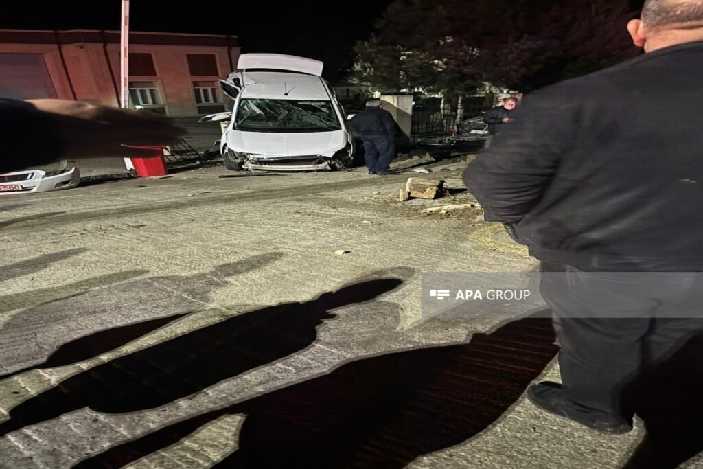 Ağcabədidə ağır qəza olub, ölən və yaralananlar var