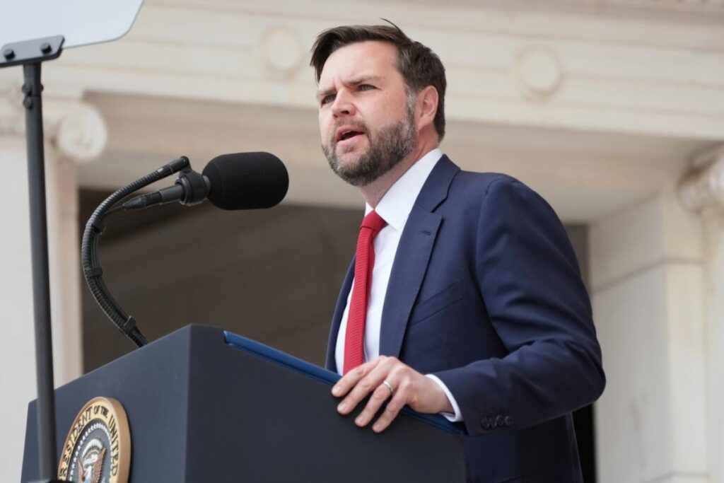 Vens: ABŞ İranın nüvə silahı əldə etməsinə icazə verməyəcək