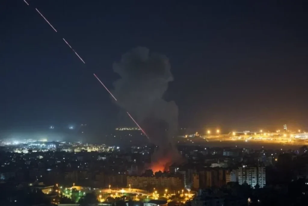 İsrail ordusu Beyrutun cənubuna raket zərbələri endirib