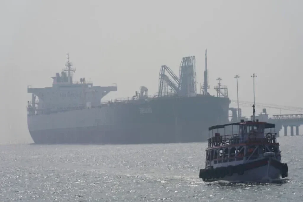 İran bəzi Hindistan gəmilərinin Hörmüz boğazından keçməsinə icazə verib