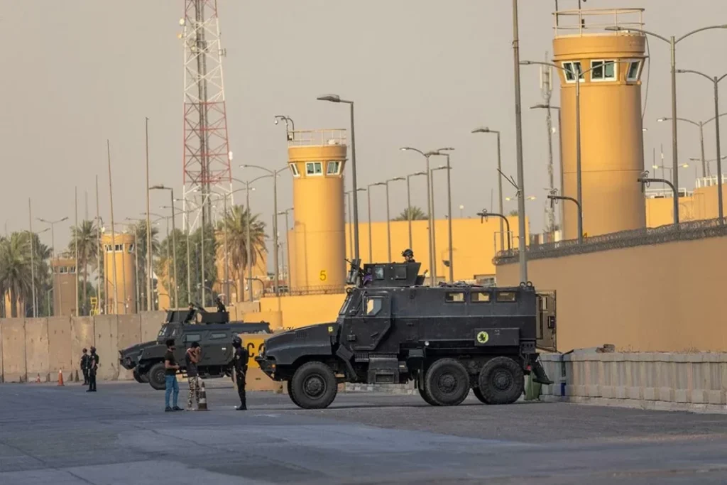 Bağdadda ABŞ səfirliyinin logistika mərkəzi raket atəşinə tutulub