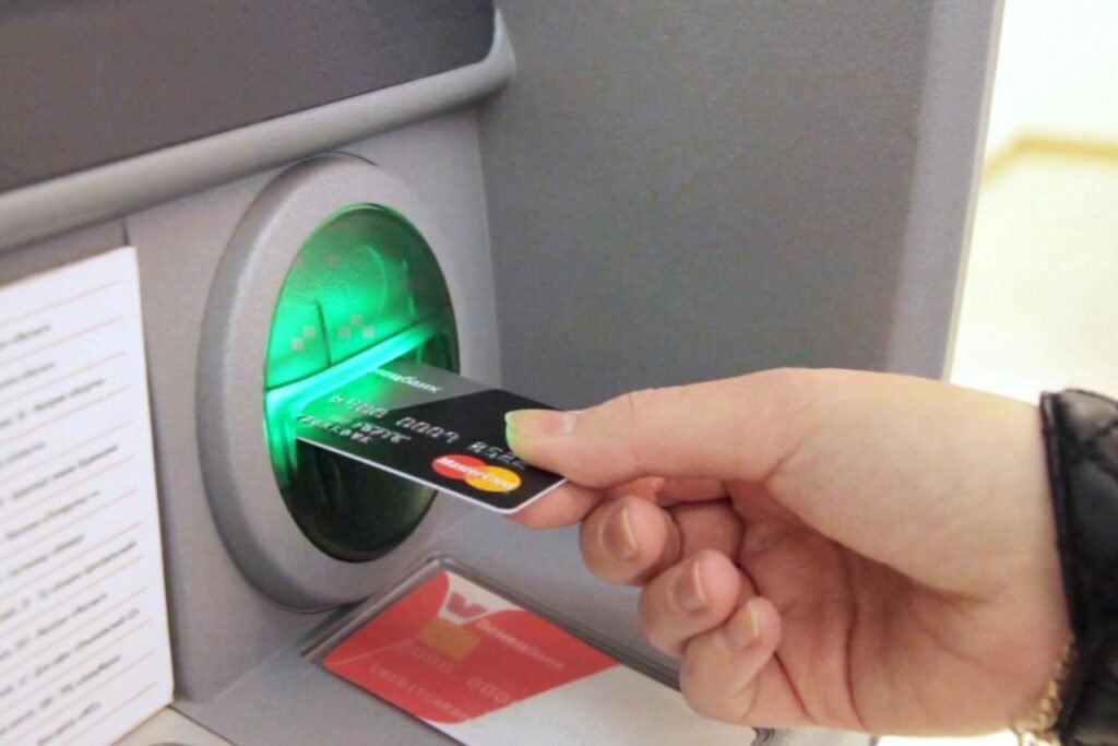 Xaçmazda təqaüdçülərin kartlarını talayan şəxs tutulub