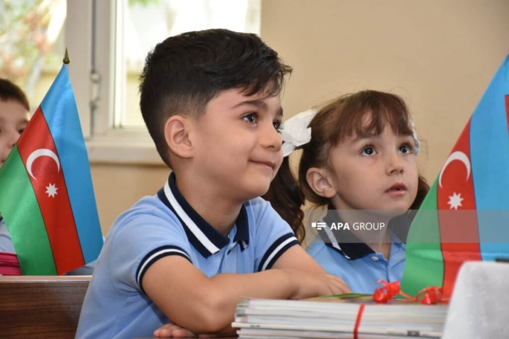 I sinfə elektron qeydiyyatla bağlı valideynlərə müraciət edilib