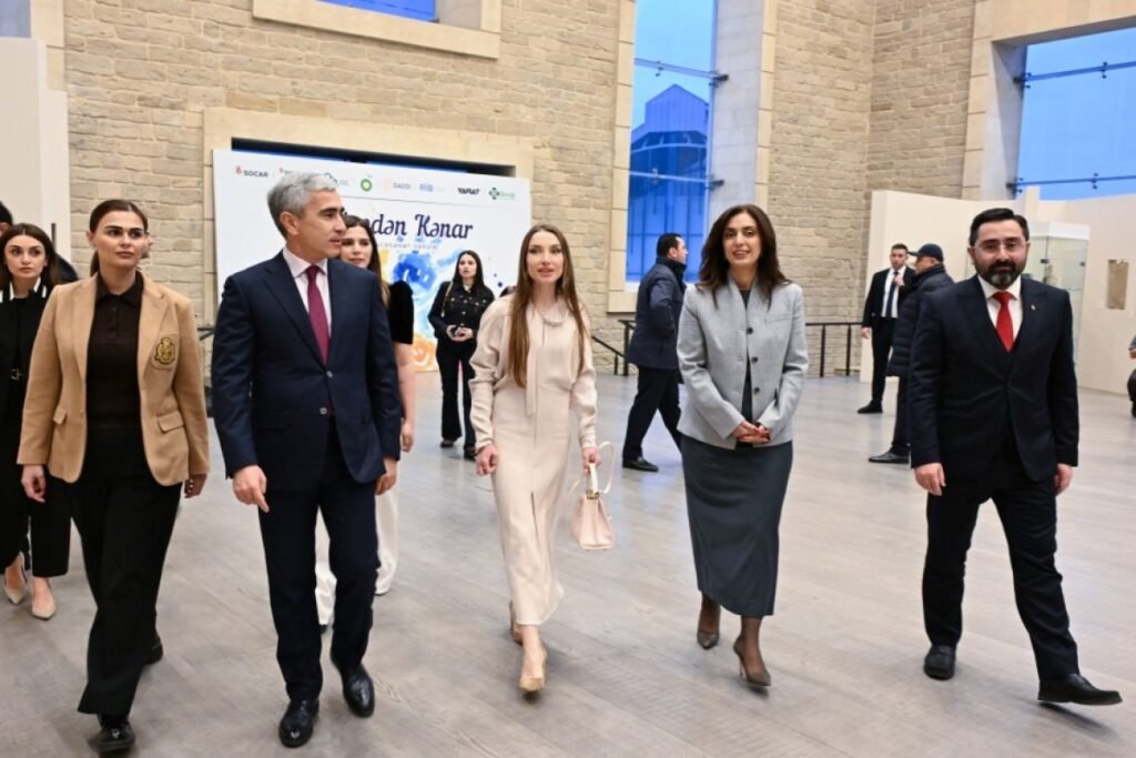 Daş Salnamə Muzeyində “Çərçivədən kənar” adlı inklüziv incəsənət sərgisi açılıb