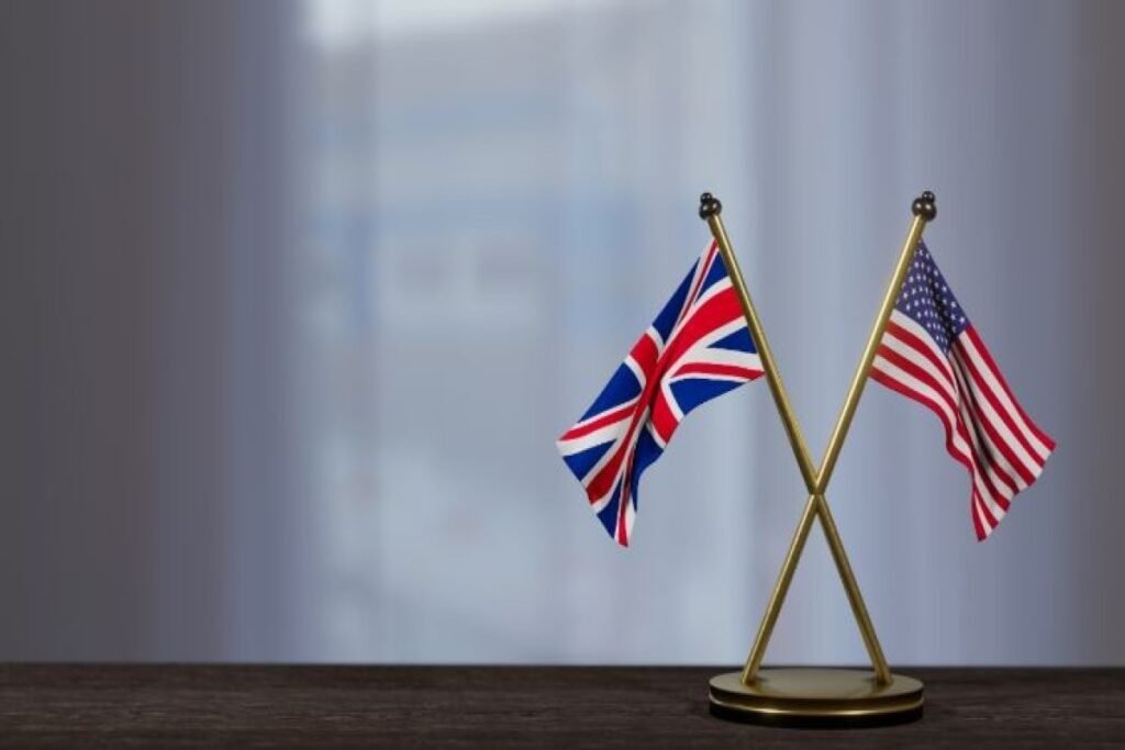 Britaniya Hörmüz boğazını açmağa kömək üçün ABŞ-a mütəxəssis göndərib