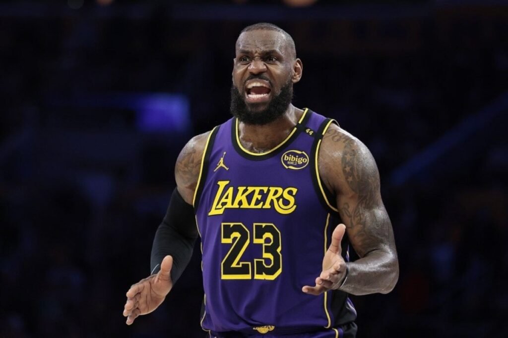 Lebron Ceyms NBA-da rekord qırıb