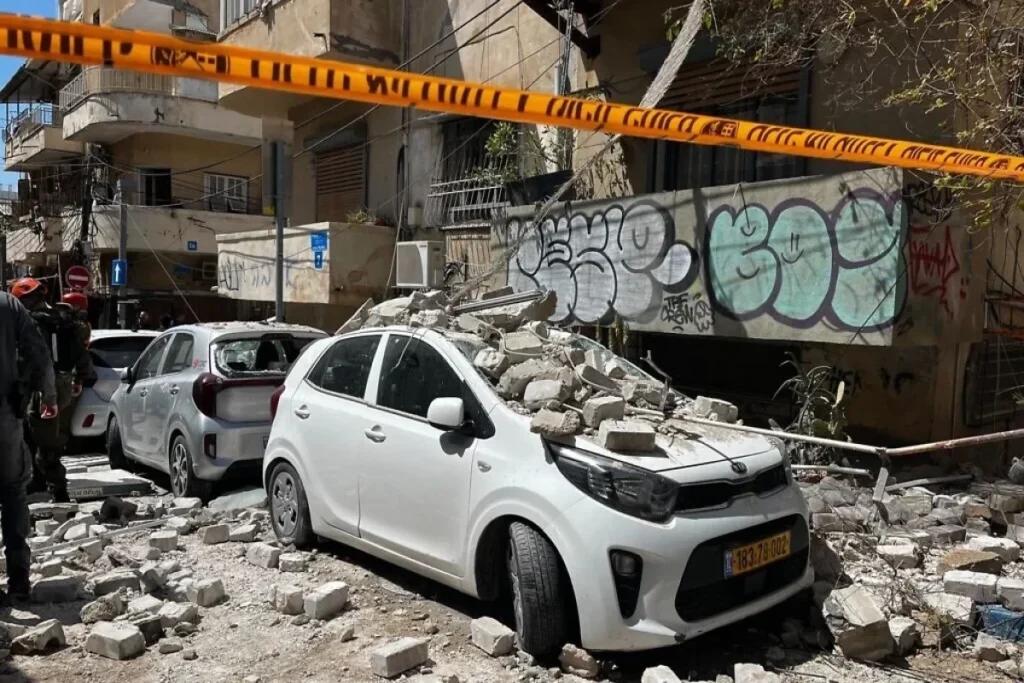 Tel-Əviv ətrafında İranın kaset bombalı hücumu nəticəsində yaralananlar var