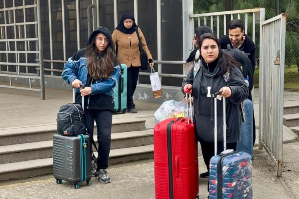 İrandan Azərbaycana indiyədək 77 ölkənin 2949 vətəndaşı təxliyə olunub