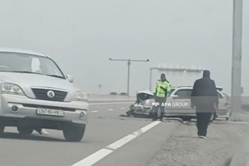 Biləsuvarda qəzada xəsarət alan 4 nəfərin vəziyyəti məlum olub – YENİLƏNİB