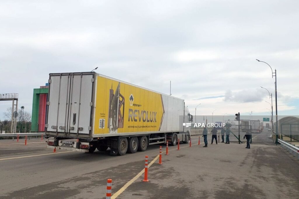 Rusiyanın göndərdiyi humanitar yardım karvanı Azərbaycandan İrana keçib – FOTO – YENİLƏNİB