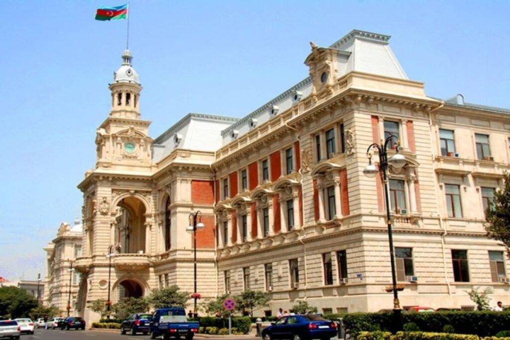 BŞİH: Paytaxtın bəzi ərazilərində subasma müşahidə olunur, müvafiq strukturlar gücləndirilmiş rejimdə fəaliyyət göstərir