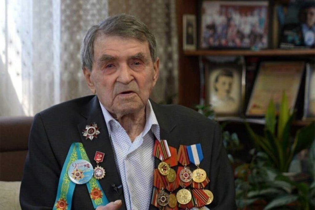 Feldmarşal Paulyusu əsir götürən keçmiş döyüşçü vəfat edib