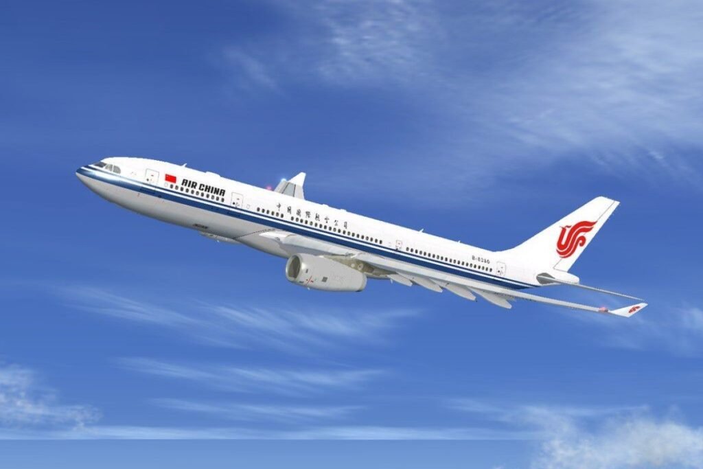 “Air China” Pekin–Pxenyan reyslərini altı ildən sonra bərpa edib