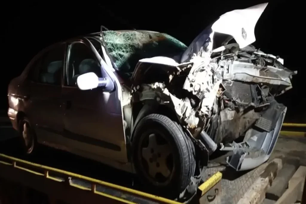 Gədəbəydə yük maşını ilə minik avtomobili toqquşub, xəsarət alanlar var