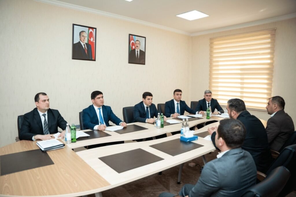 Ədliyyə naziri Xaçmazda vətəndaşları qəbul edib