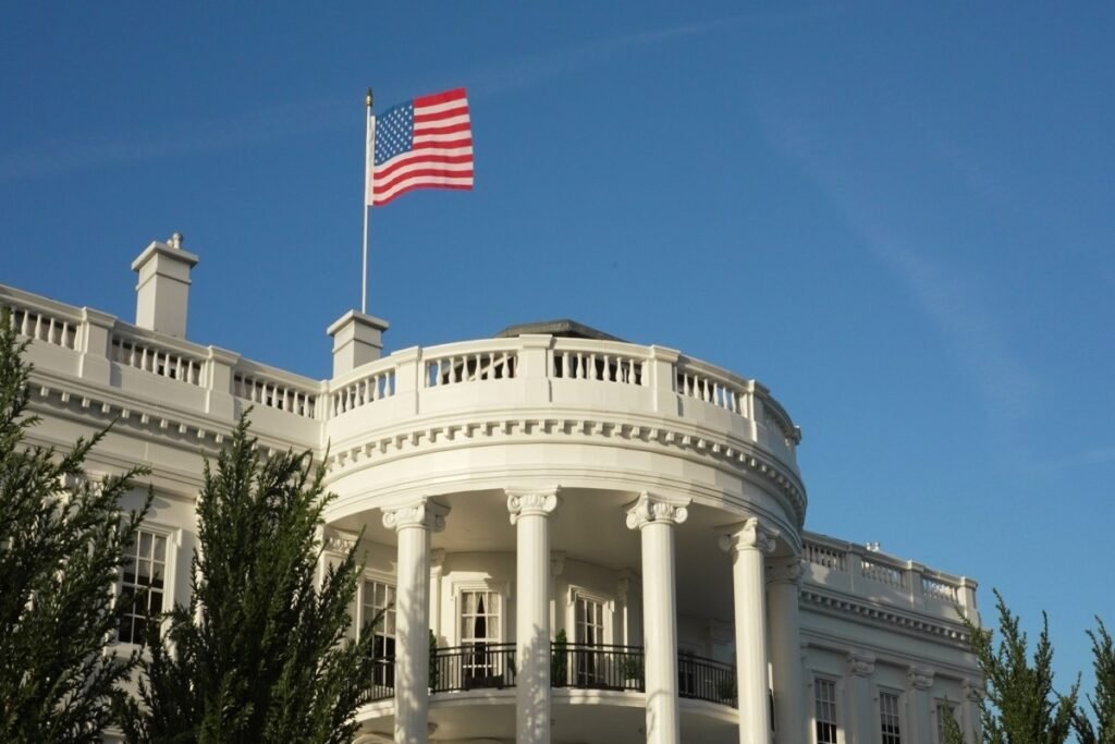 Ağ Ev: ABŞ İrana qarşı nüvə silahından istifadə etməyəcək