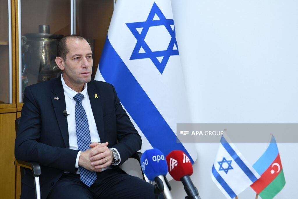 İsrail səfiri: ABŞ və İran arasında atəşkəs bizim üçün sürpriz olmadı, hələlik danışıqlara şans veririk – MÜSAHİBƏ