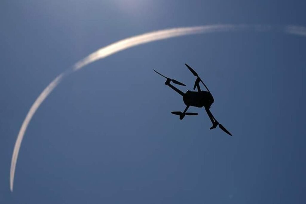 Küveytdə hərbi baza dron hücumuna məruz qalıb